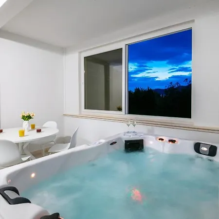Azzurro Guest house *