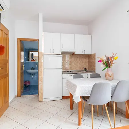 Azzurro Guest house