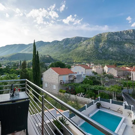 Azzurro Guest house