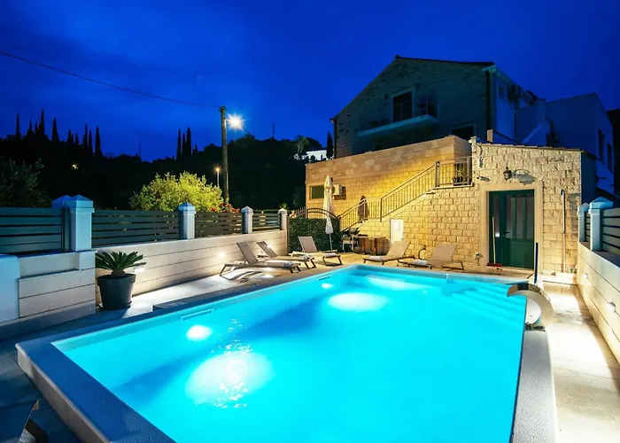 Gostinjska kuća Azzurro Komolac